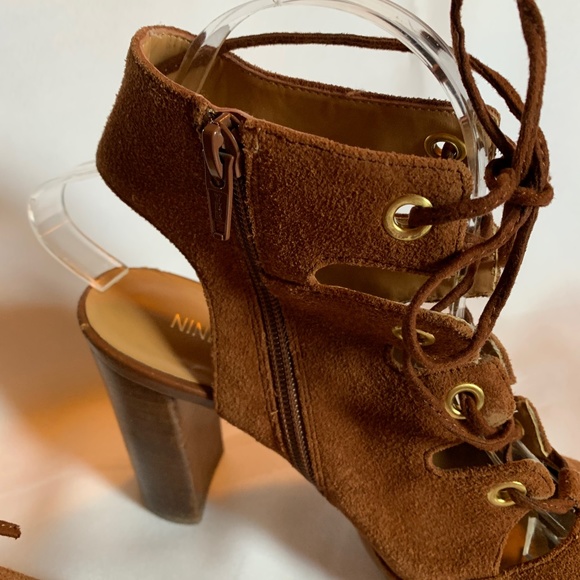 Nine West Brown Leather Lace Up Heels with a Zipper! - Picture 7 of 11